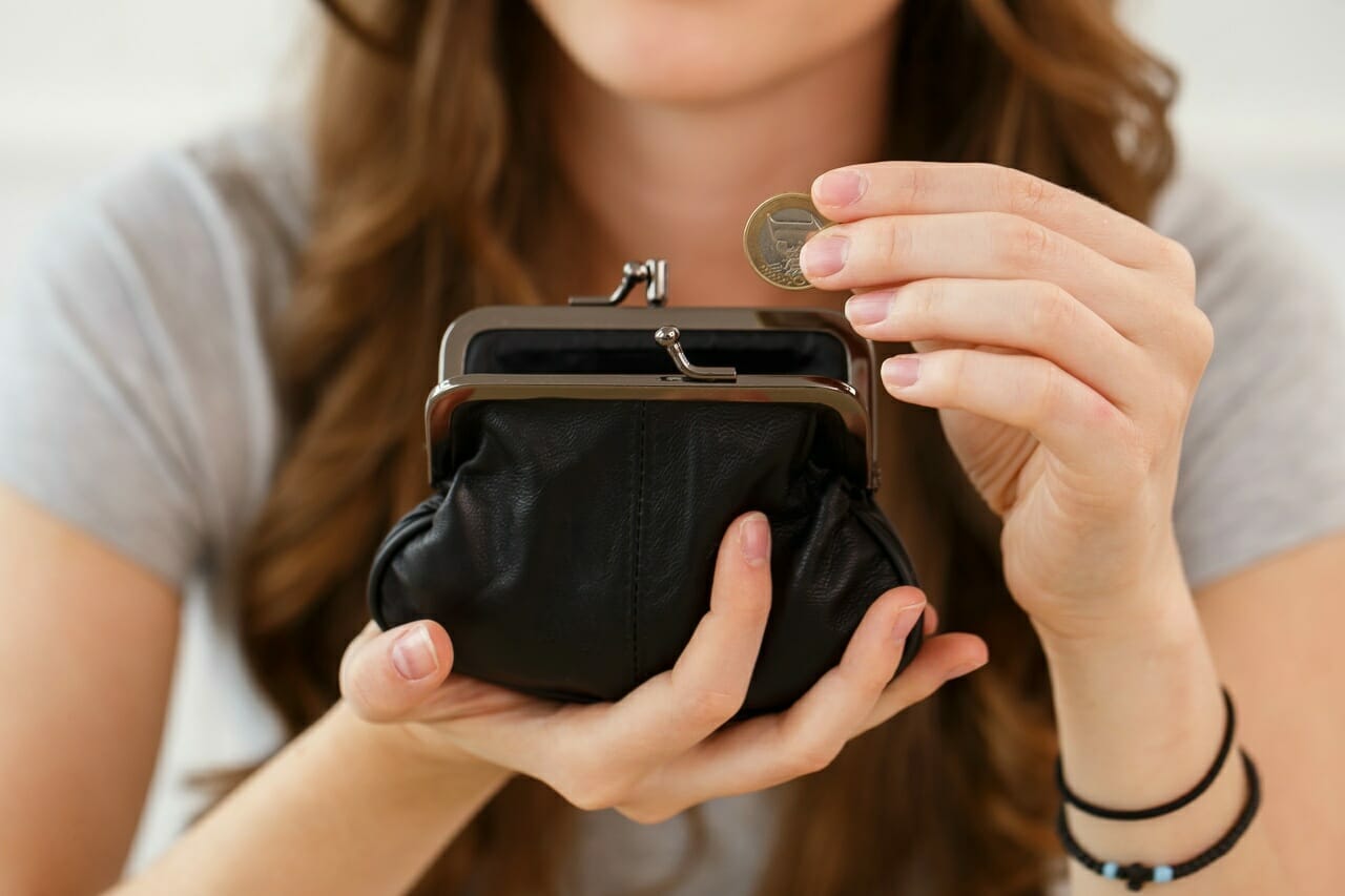money-finance-woman-with-wallet